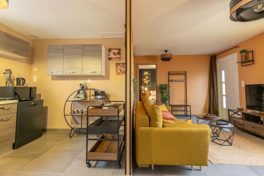 Au Doux Refuge - Maison - Parking Gratuit Holiday home *
